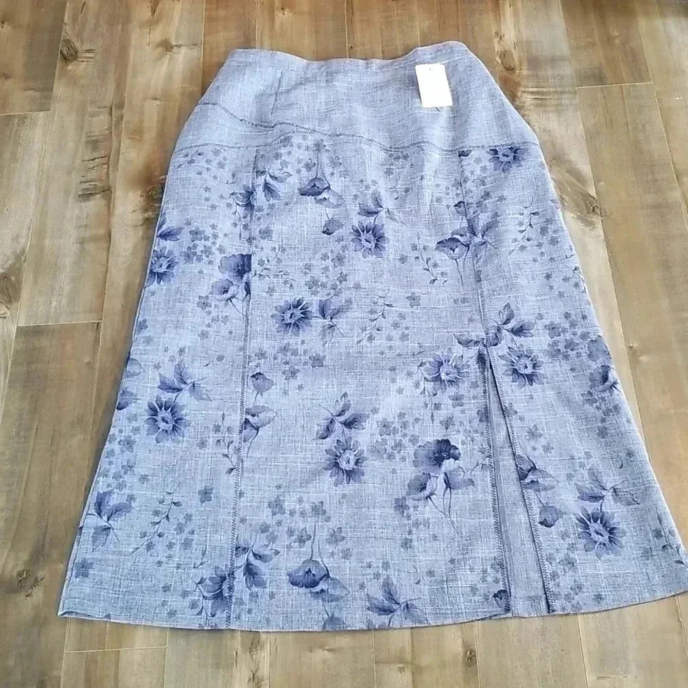 NWT Marie Claire Blue Floral A-Line Midi Skirt Cottage Classic Size Large